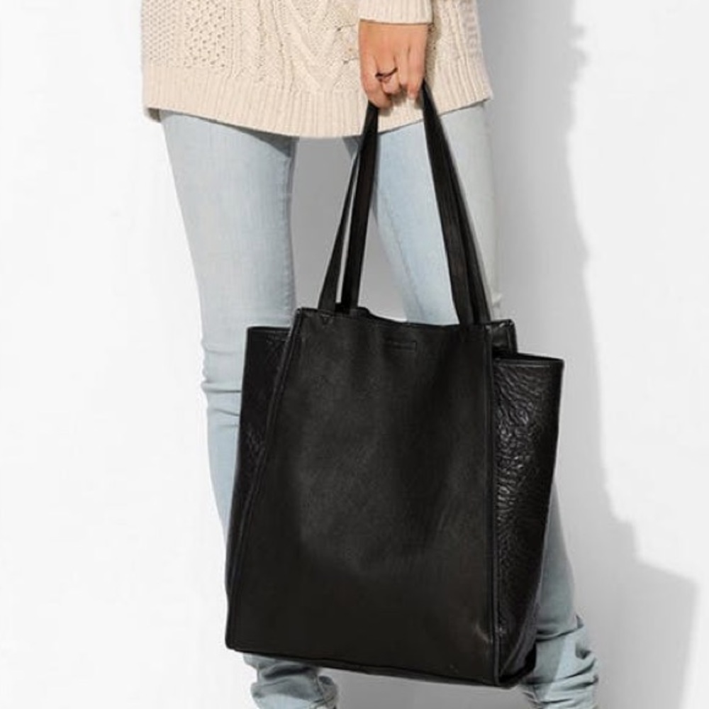 Kelsi Dagger - Bensonhurst - Black Leather Tote